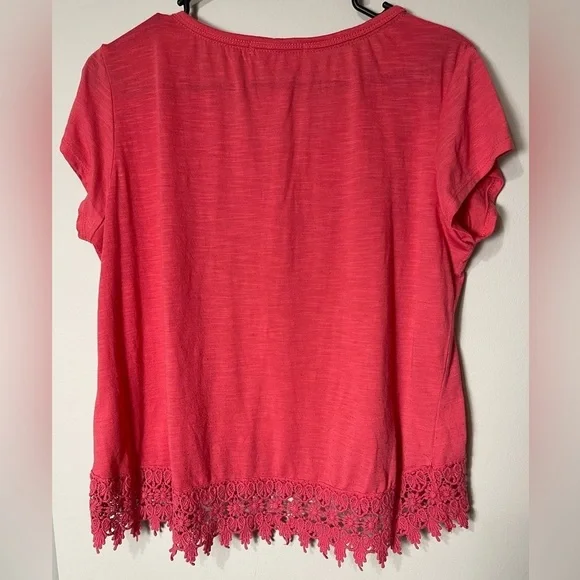 Rewind Coral Short Sleeve Women's Blouse - Picture 4 of 7